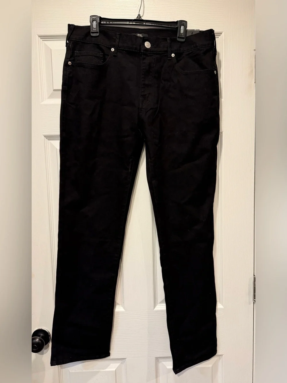 True Religion black rinse Geno SN stud relaxed slim jeans size 36 x 32 NEW
